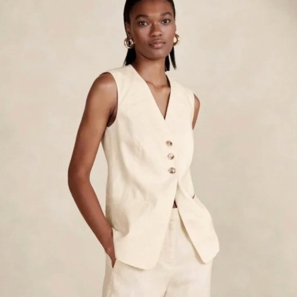 Banana Republic LINA Vest - Linen Creme - Picture 2 of 7